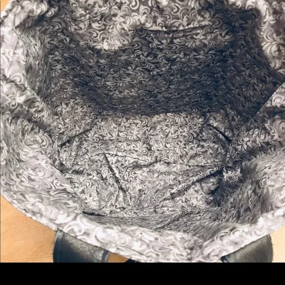 NWT Handmade and embroidered Shakespeare tote - Picture 6 of 8